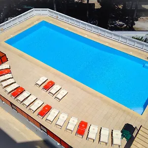 Aparthotel Tropicana