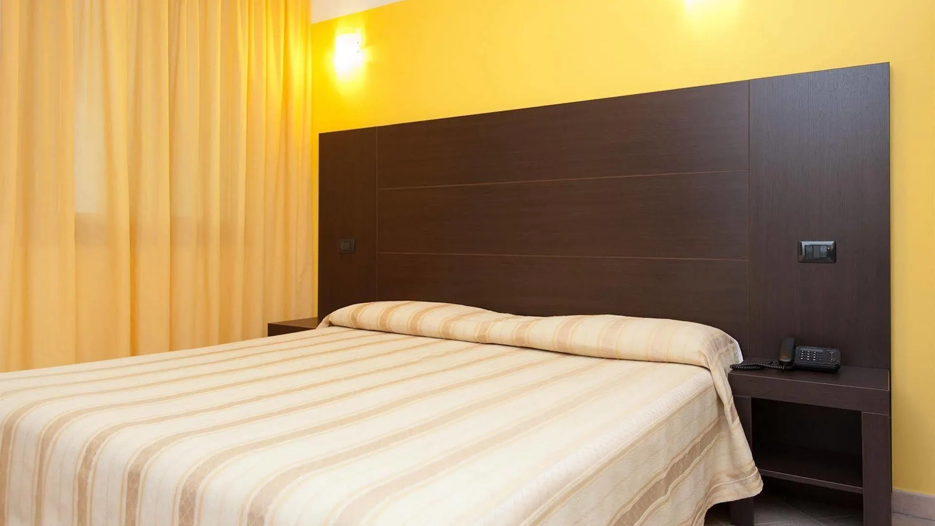 Casa Ottani Antica Ravenna Residence מלון דירות